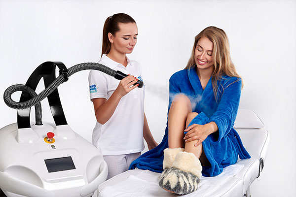 تجهیزات و فناوری های مورد استفاده در کرایوتراپی